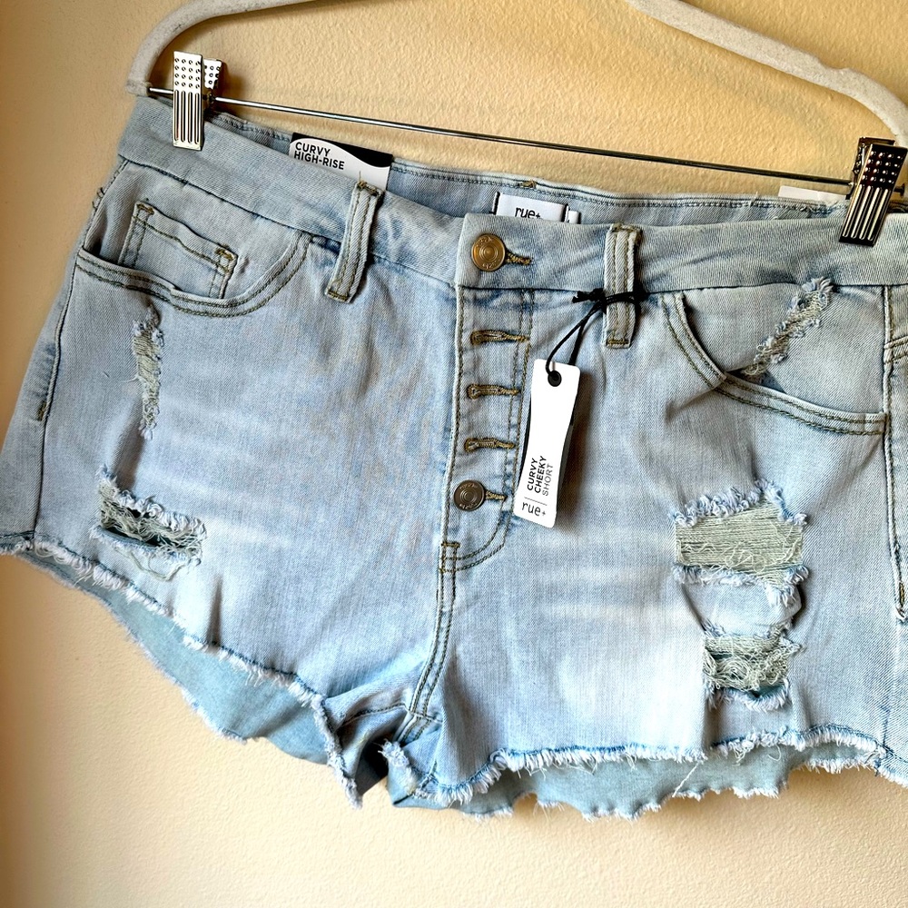 Rue 21 plus distressed shorts